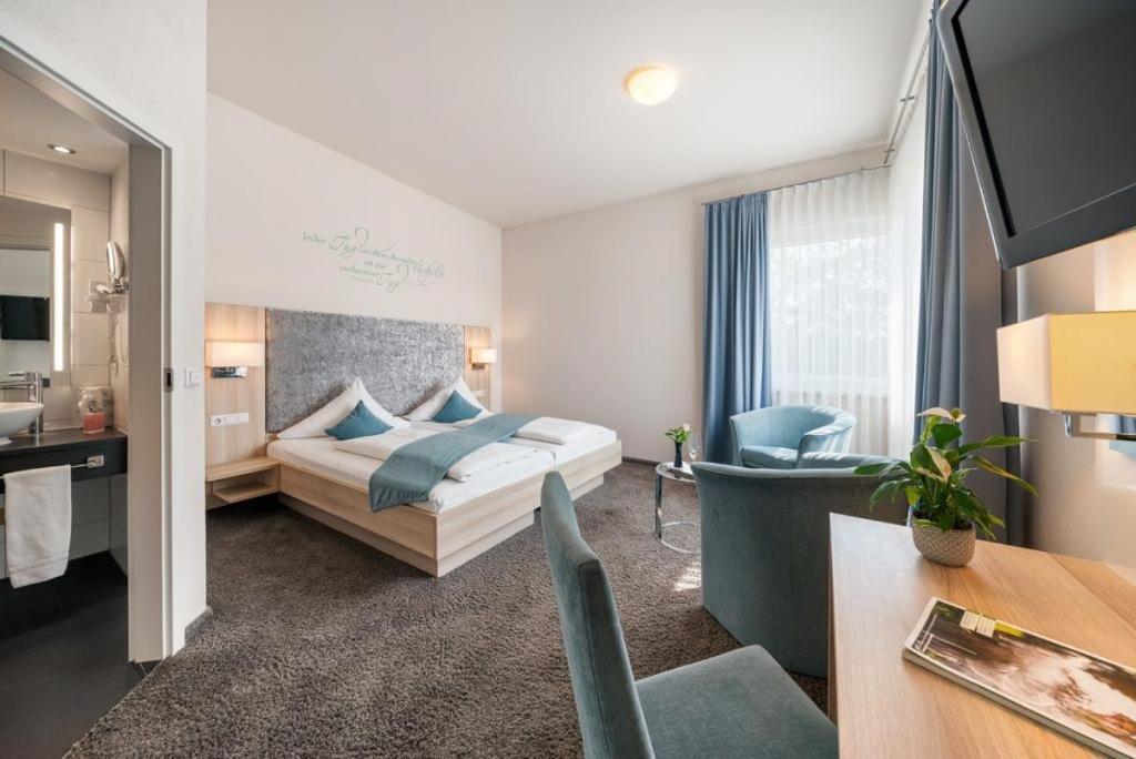 Hotel Donaublick Scheer Exteriör bild