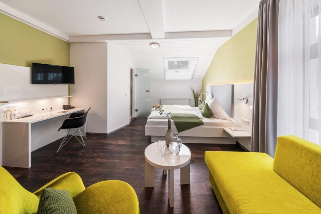 Hotel Donaublick Scheer Exteriör bild